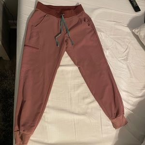 Figs mineral mauve petite small Zamora jogger scrub pants